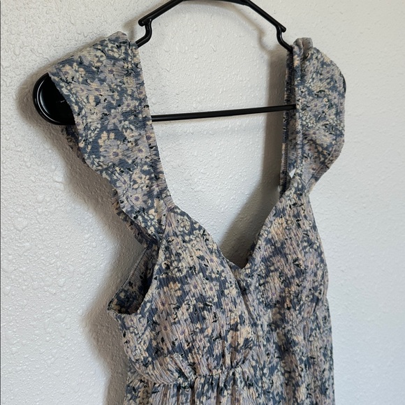 Eyeshadow Blue and Cream Patterned Mini Dress Size Medium - Picture 6 of 13